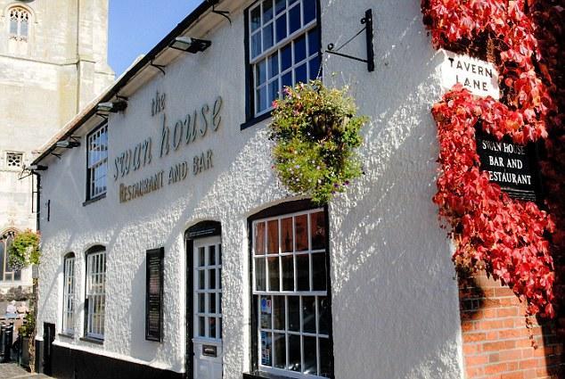 Swan House Hotel Beccles Ngoại thất bức ảnh